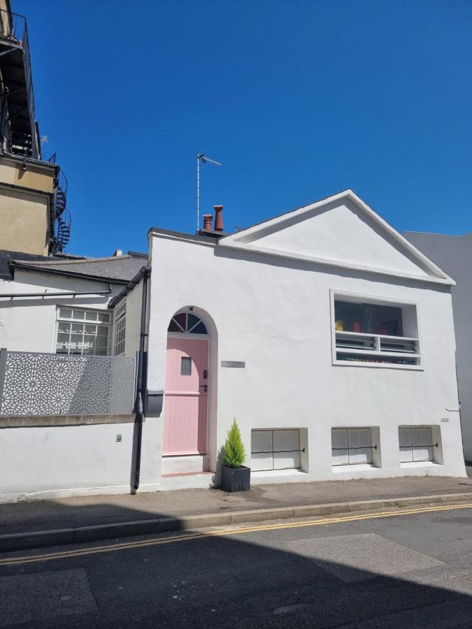Quirky Seaside Family Cottage Walk To The Waves! Brighton Exterior foto