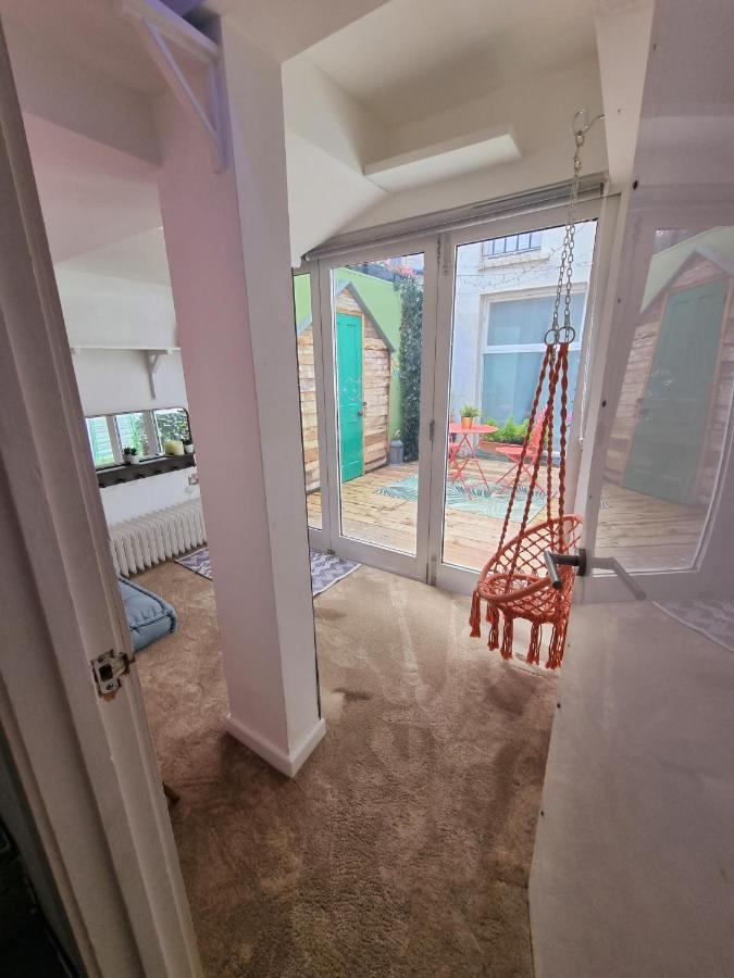 Quirky Seaside Family Cottage Walk To The Waves! Brighton Exterior foto
